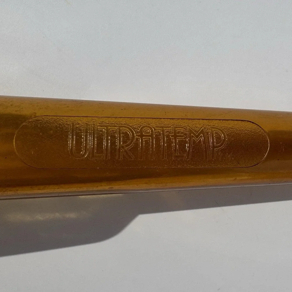 Ultratemp Amber Whisk by Robinson Knife Vintage Kitchen Excellent Condition MCM